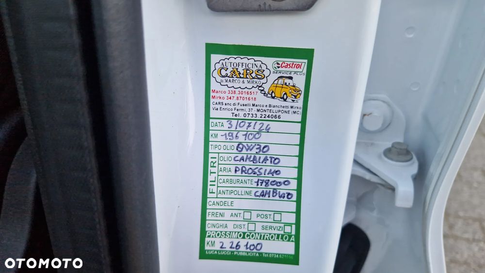 Ford Kuga 2.0 TDCi 2x4 Titanium - 35