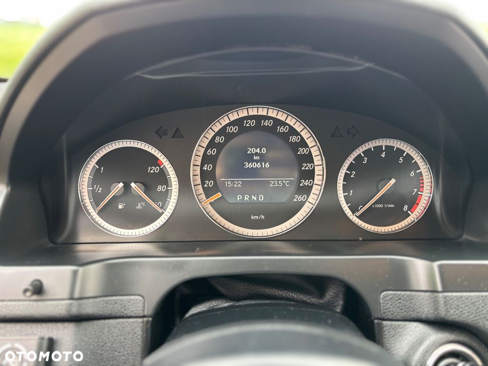 Mercedes-Benz Klasa C 180 Kompressor Automatik - 9