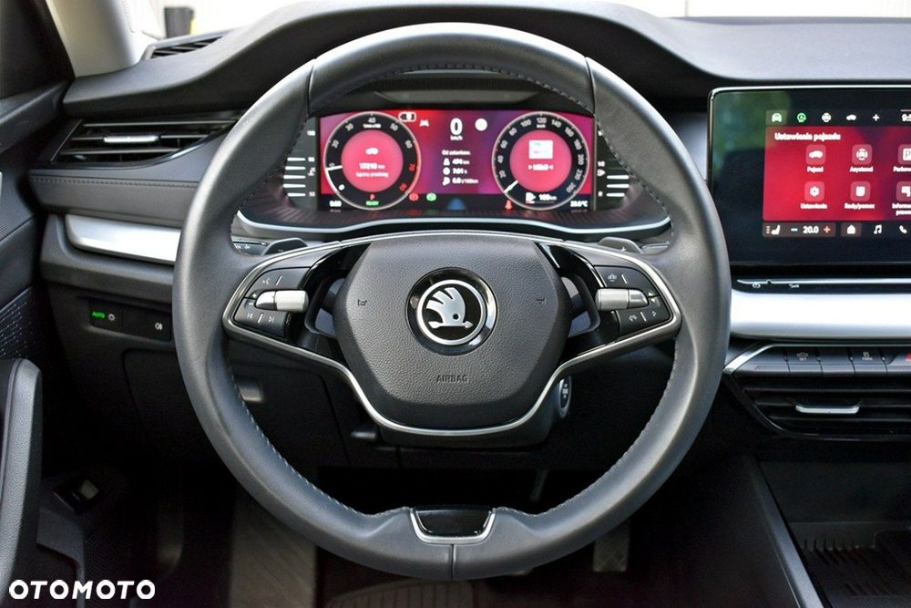 Skoda Octavia 1.5 TSI mHEV Selection DSG - 15