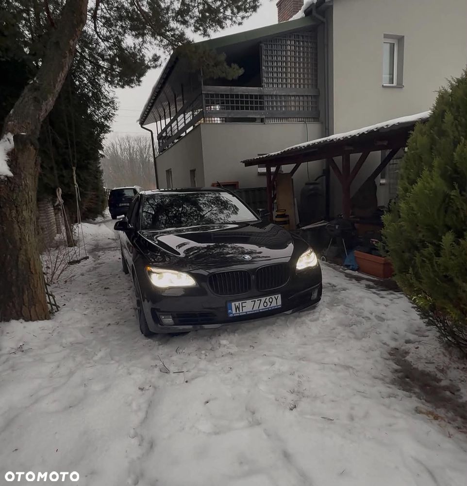 BMW Seria 7 740d xDrive - 2