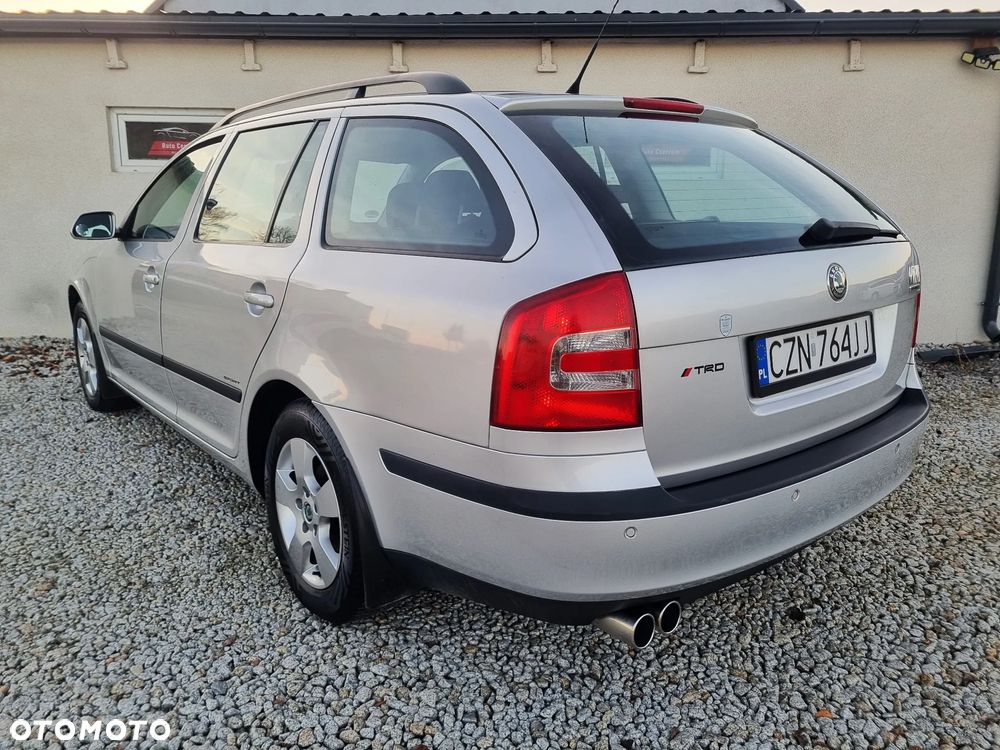Skoda Octavia Combi 1.8 TSI Elegance - 5