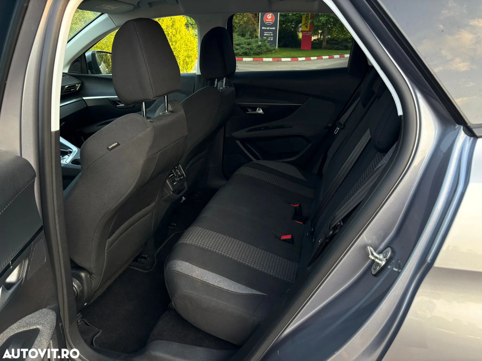 Peugeot 3008 1.5 BlueHDI S&S EAT8 Active - 10