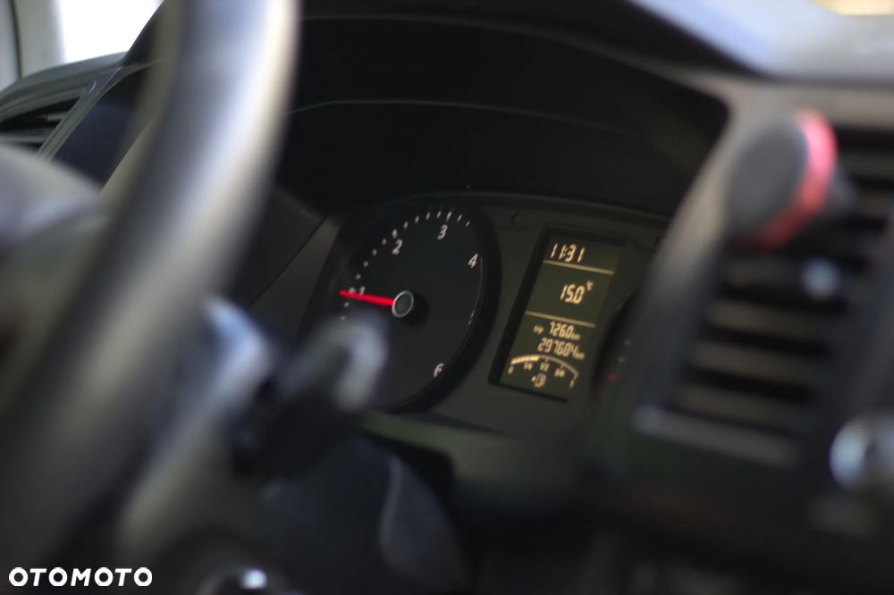 Volkswagen Transporter T6 - 11