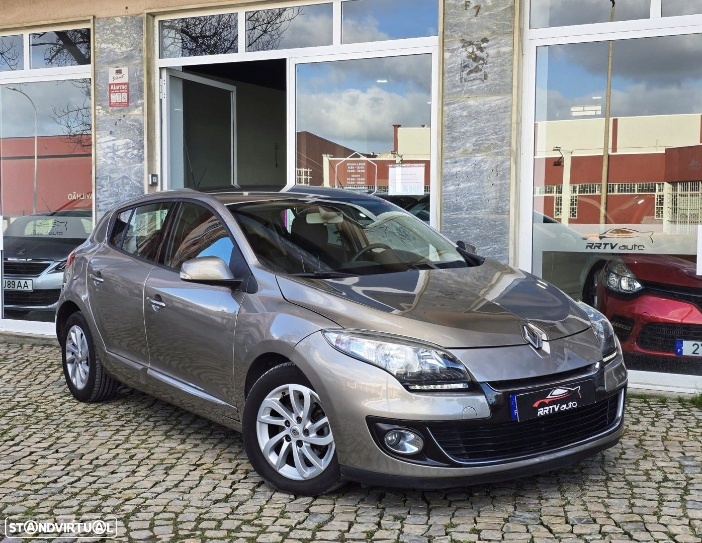 Renault Mégane 1.5 dCi Dynamique S - 9