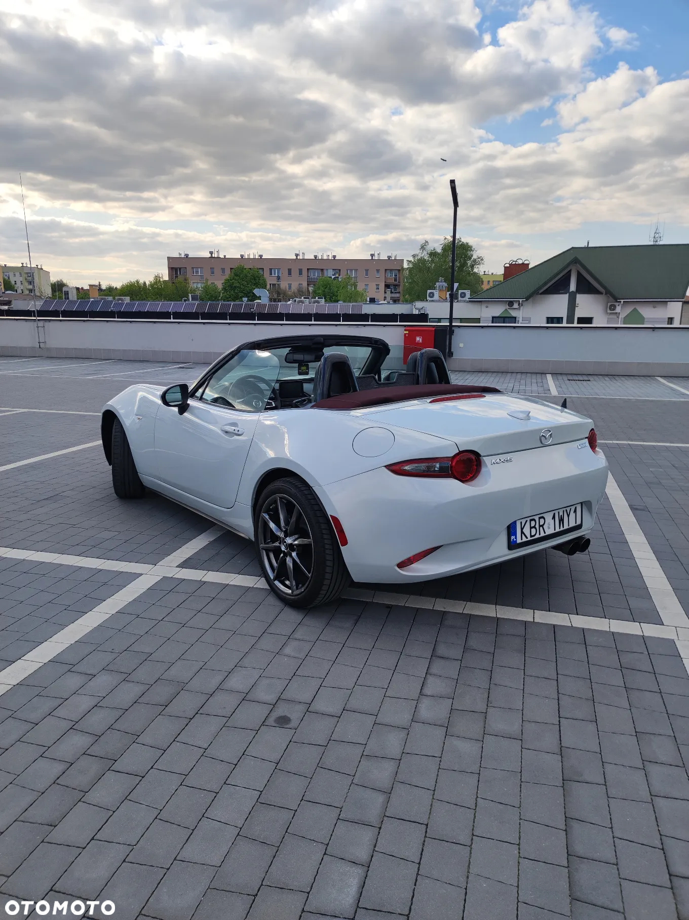 Mazda MX-5 SKYACTIV-G 160 i-ELOOP Sports-Line - 4