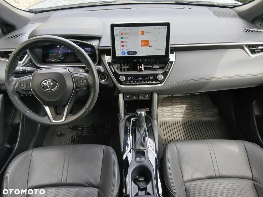 Toyota Corolla Cross 2.0 Hybrid Executive - 25