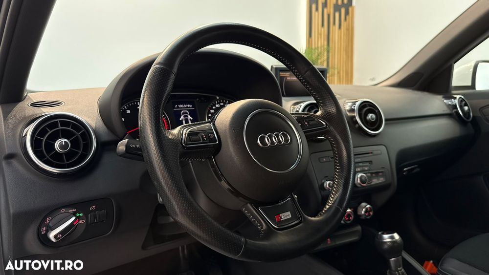 Audi A1 1.4 TFSI 119g S tronic admired - 17