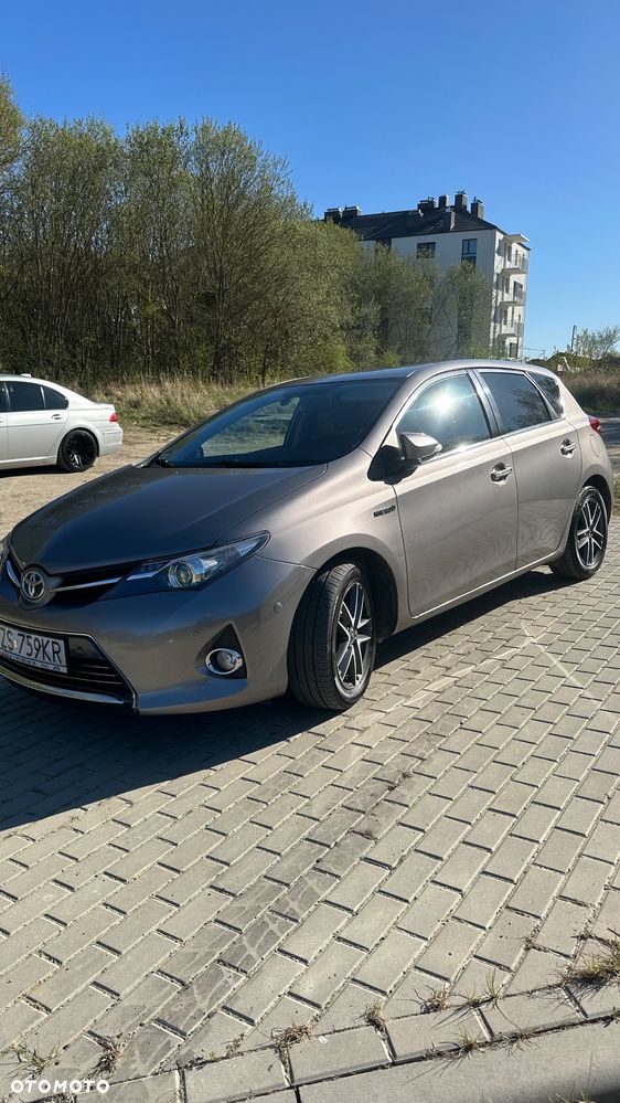 Toyota Auris 1.8 HSD Luna - 6