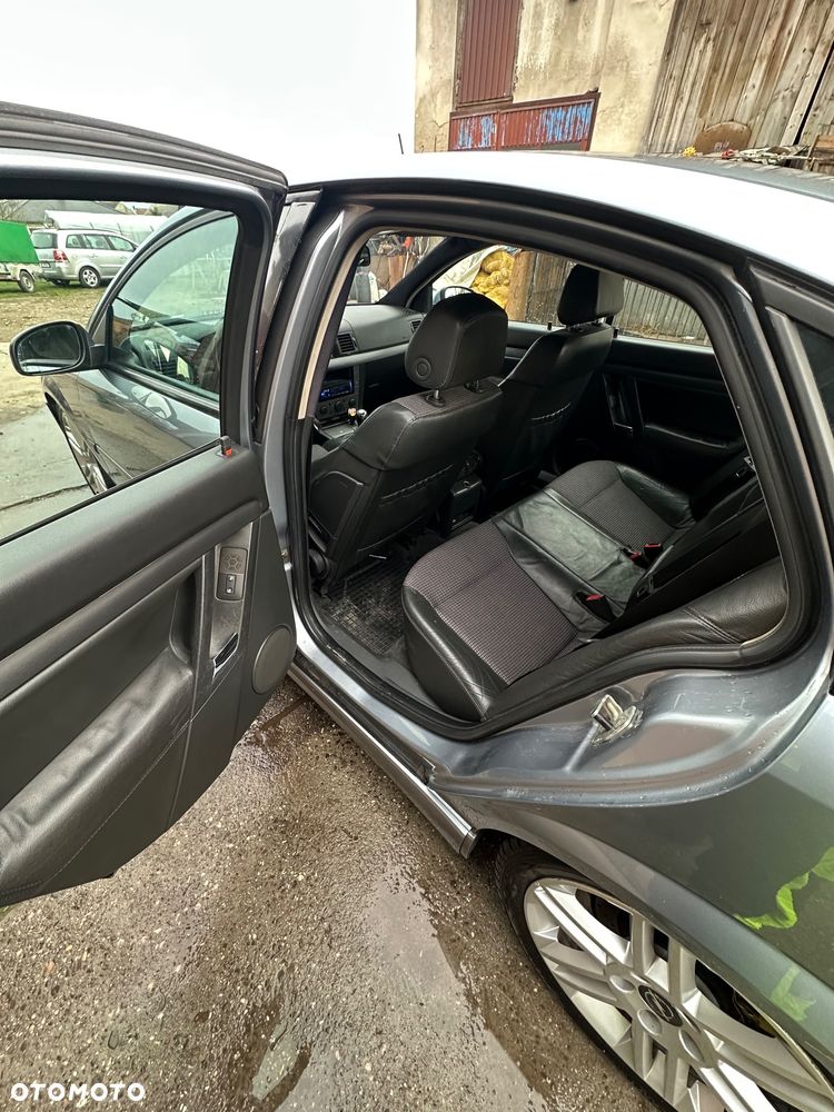 Opel Vectra 1.8 Sport - 8