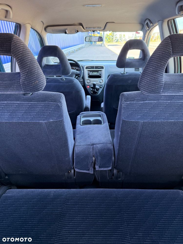 Honda Stream - 16