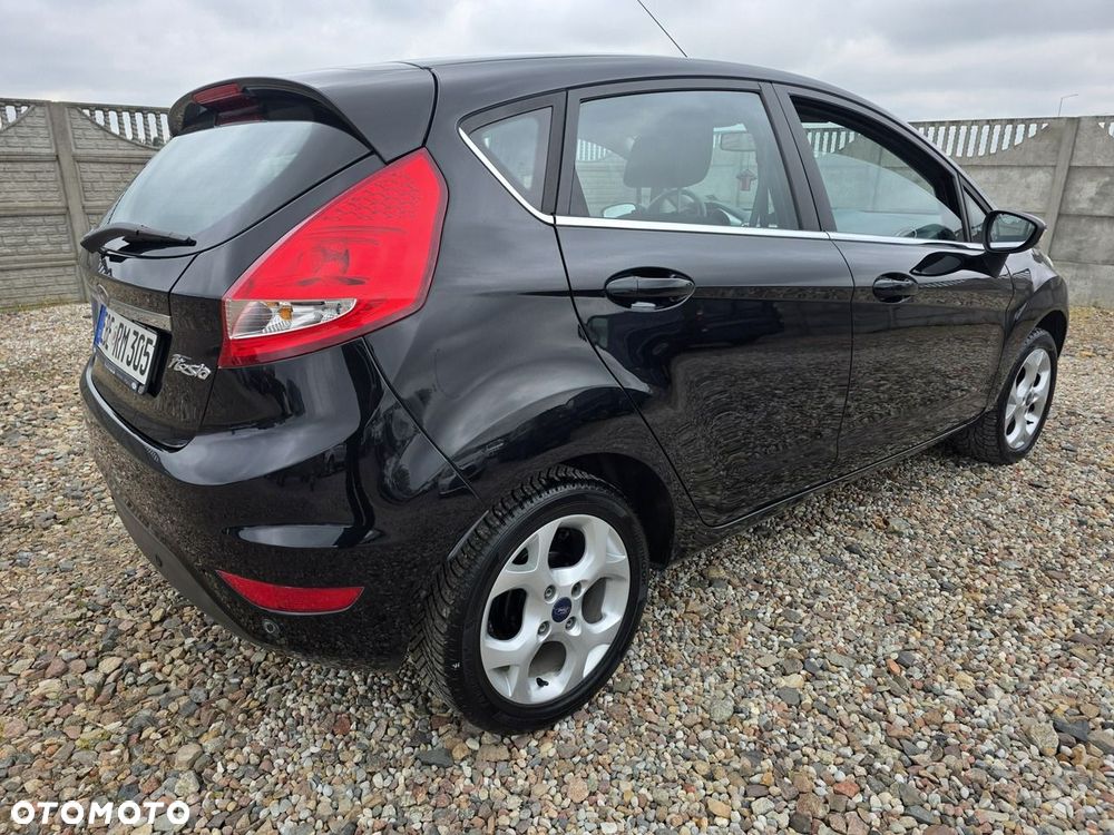 Ford Fiesta - 13