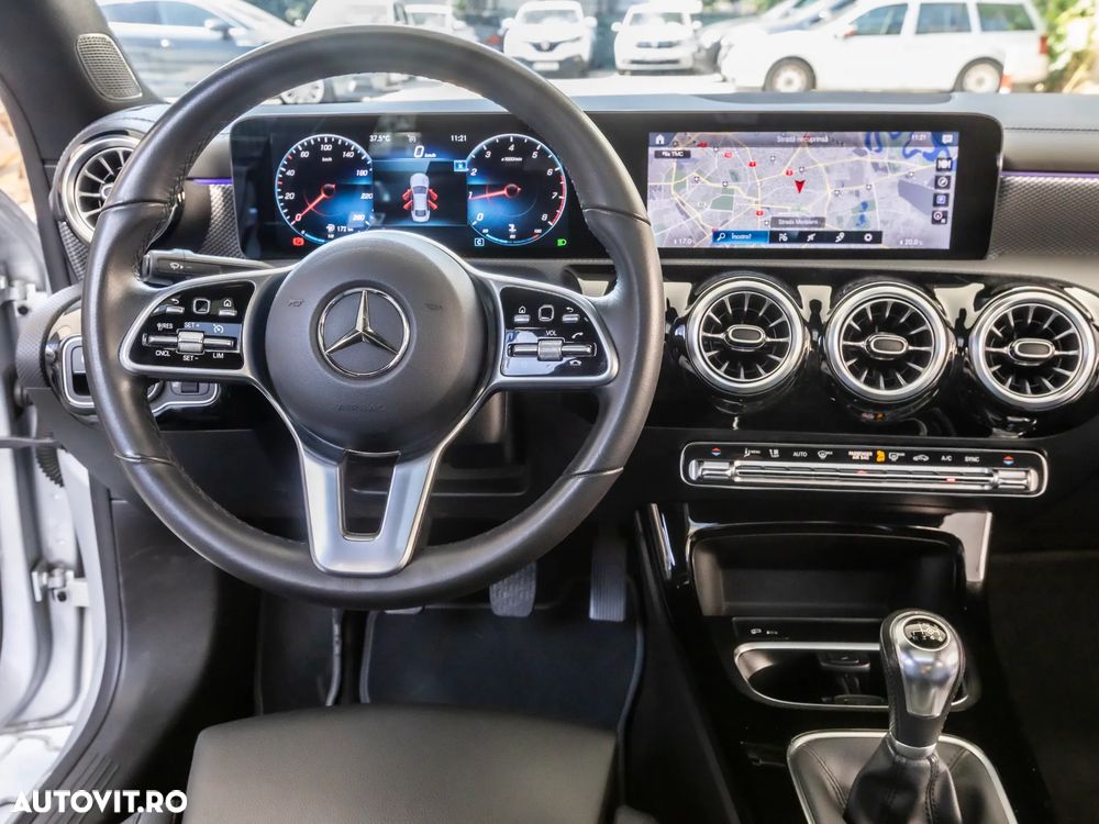 Mercedes-Benz CLA 180 Progressive - 18