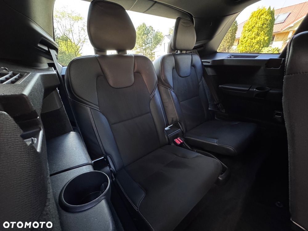 Volvo XC 90 D4 Geartronic RDesign - 35