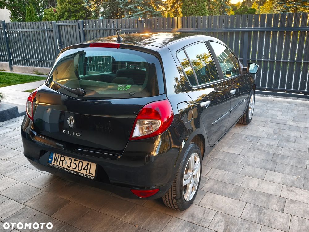 Renault Clio 1.2 16V Dynamique - 3
