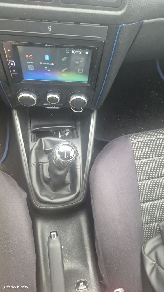 VW Golf 1.4i Confortline JE+AC - 7