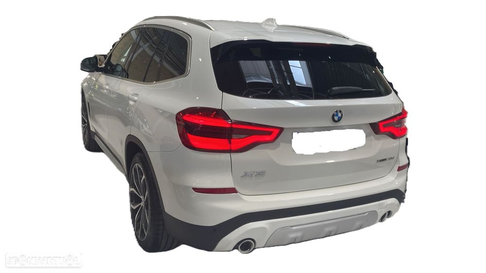 BMW X3 20 d xDrive xLine - 4