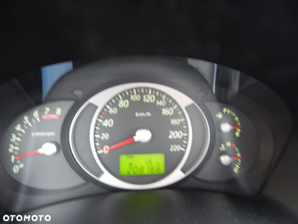 Hyundai Tucson 2.0 2WD GLS Style - 20