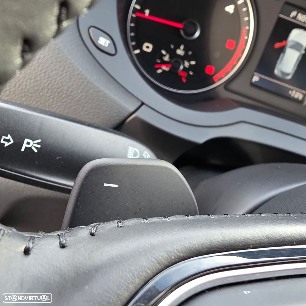 Audi Q3 2.0 TDI quattro S-line S-tronic - 23