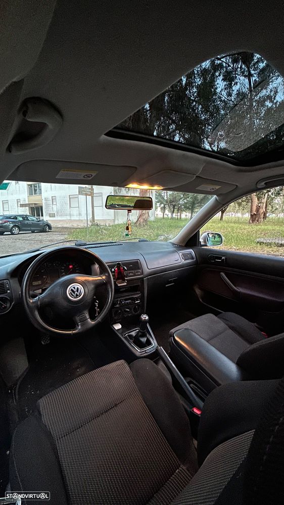 VW Golf 1.9 TDi Highline - 5