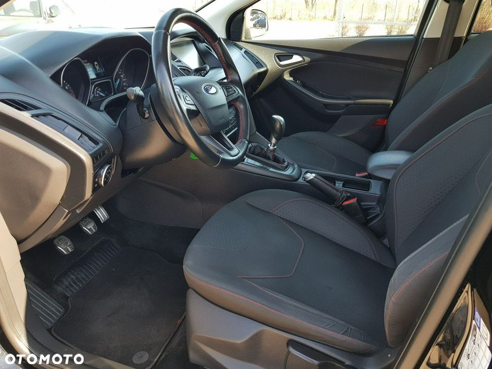 Ford Focus 1.5 EcoBoost STart-Stopp-System ST-LINE - 10