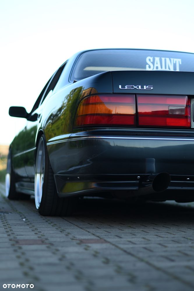 Lexus LS Standard - 5