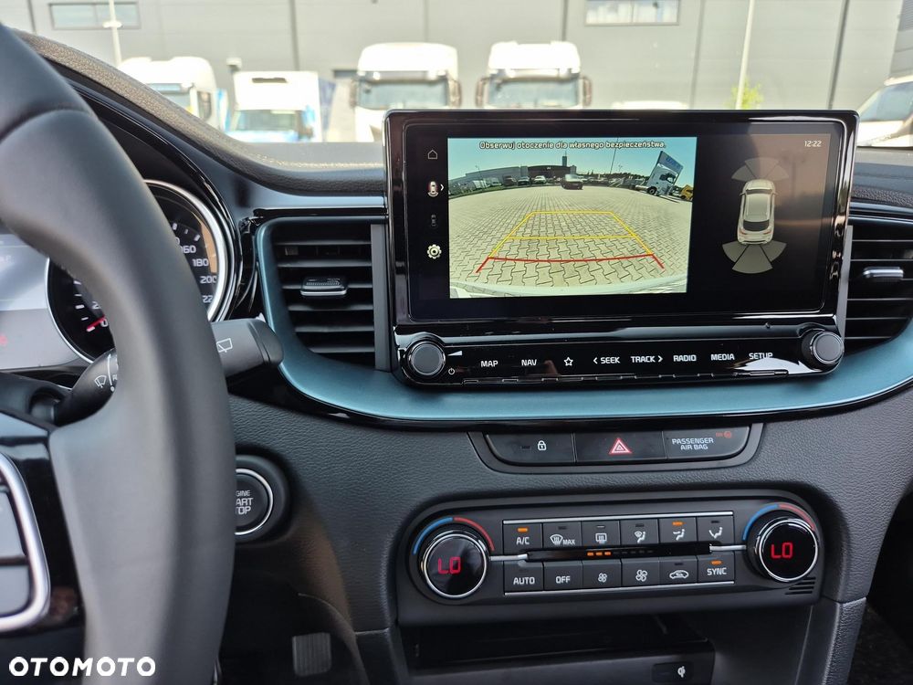 Kia XCeed 1.6 T-GDI Tribute DCT - 23