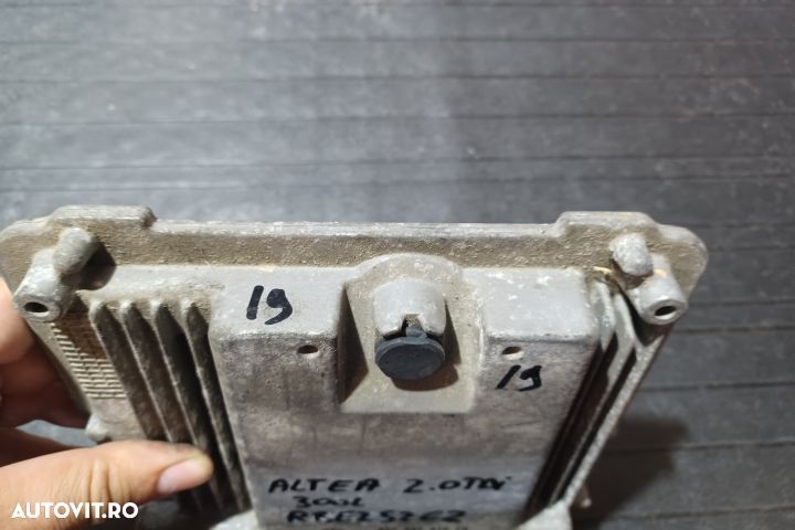 Calculator motor ECU 03G906016FH 0281011909 - 2.0 TDI  03G906016FH 02 - 4