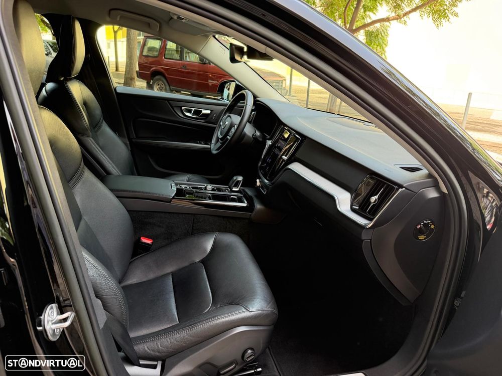 Volvo V60 2.0 T6 AWD TE Inscription Expression - 21