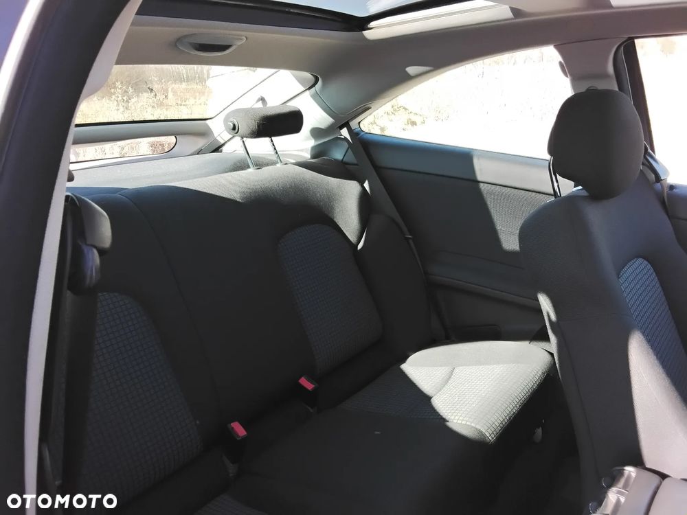 Mercedes-Benz Klasa C 180 Kompressor Sportcoupe - 8