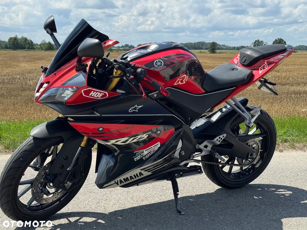 Yamaha YZF - 4