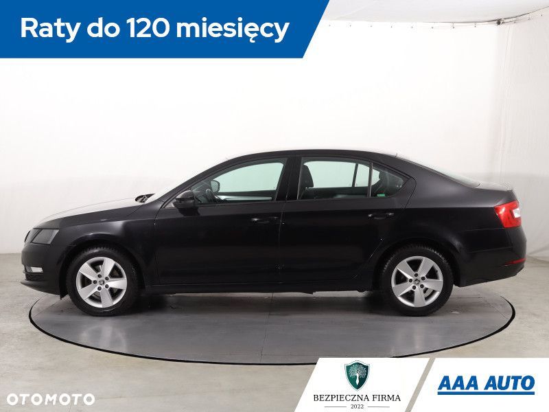 Skoda Octavia - 4