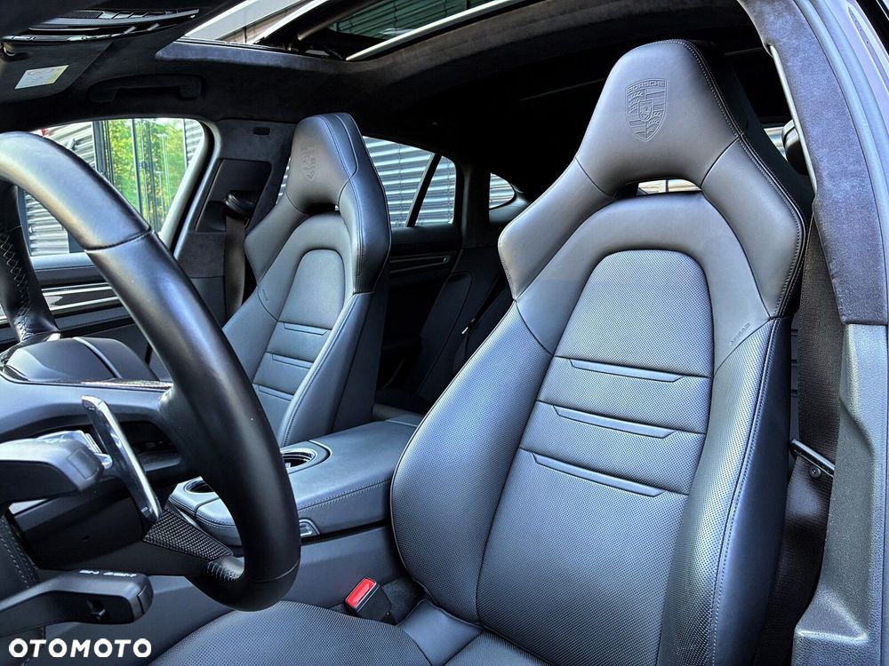 Porsche Panamera - 23