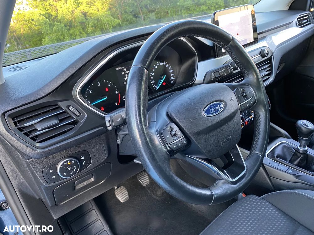 Ford Focus 1.5 EcoBlue Start-Stopp-System TITANIUM X - 9
