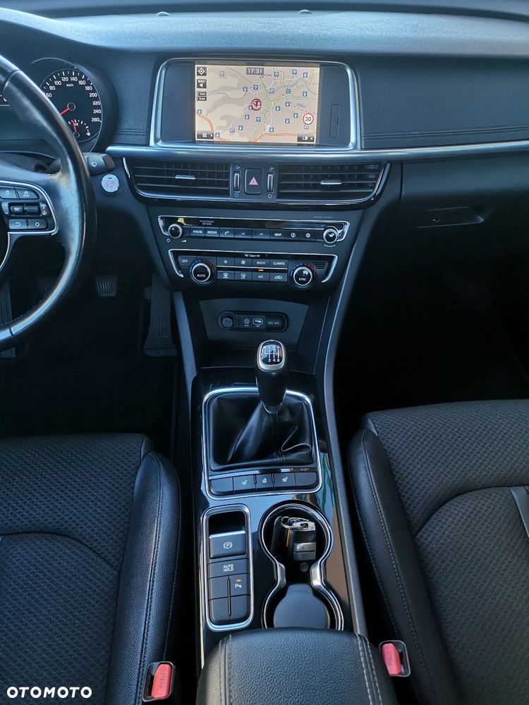 Kia Optima 1.7 CRDI XL - 21