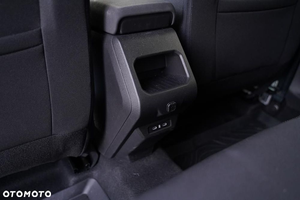 Dacia Duster 1.8 Full Hybrid 155 Journey MMT - 24