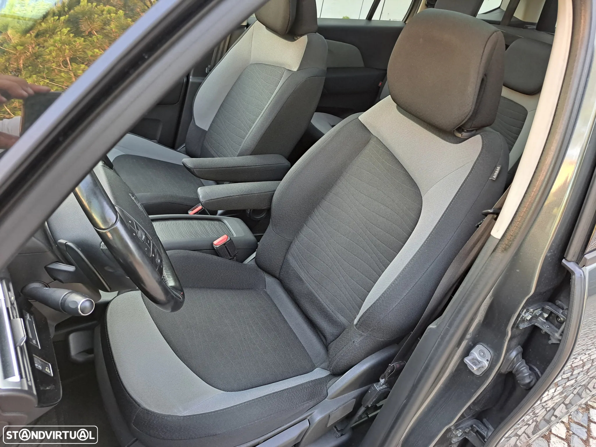 Citroën C4 Grand Picasso 1.6 HDi Exclusive CMP6 - 21