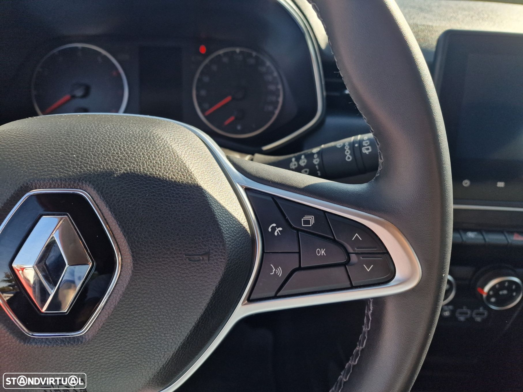 Renault Clio 1.0 SCe Zen - 19