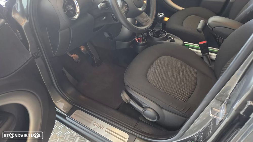 MINI Countryman One D - 38