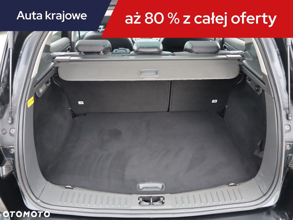 Ford Kuga - 16