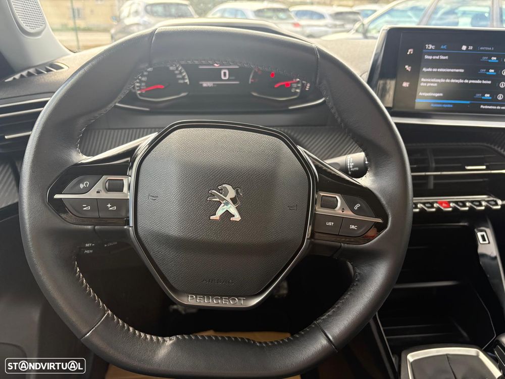 Peugeot 2008 PureTech 100 Active - 7