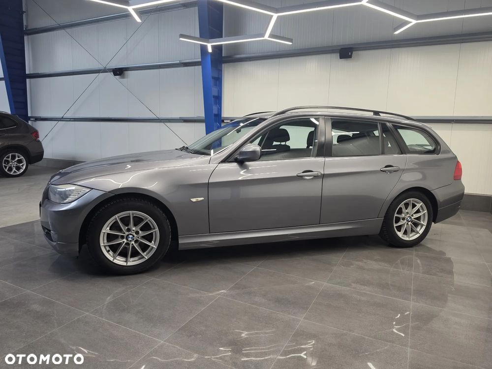 BMW Seria 3 318d DPF - 4