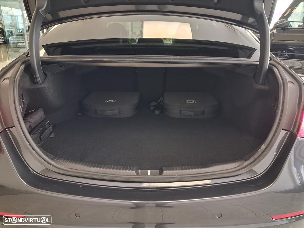 Mercedes-Benz C 300 de Avantgarde - 12