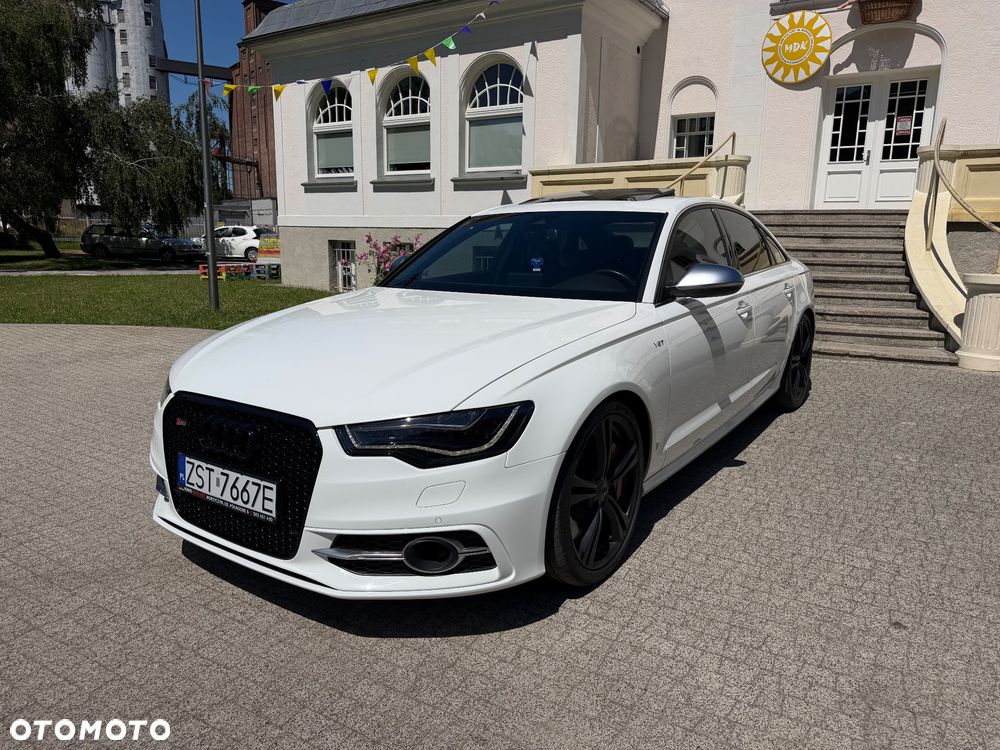 Audi S6 Limousine - 16