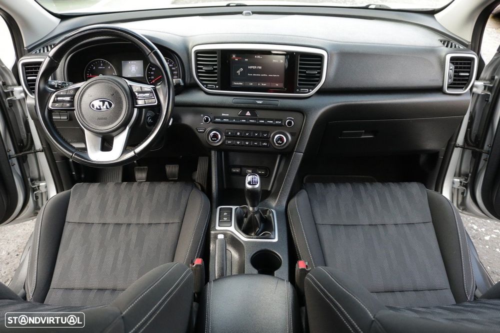 Kia Sportage 1.6 CRDi ISG MHEV Urban - 26