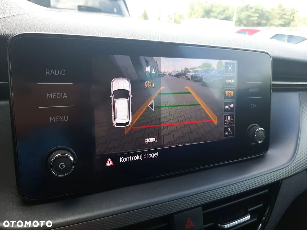 Skoda Kamiq 1.0 TSI Ambition DSG - 27