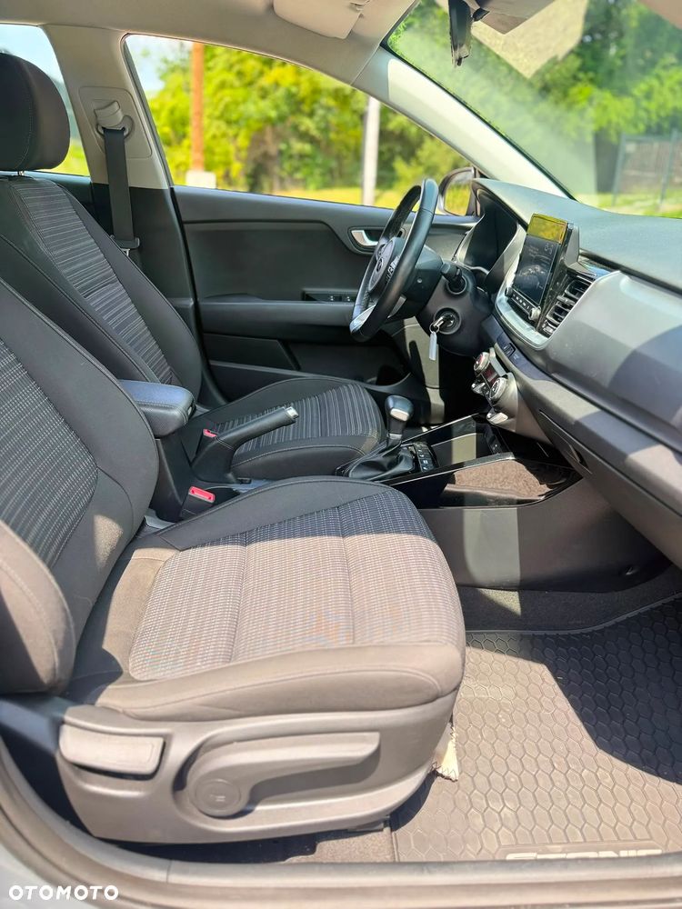 Kia Stonic 1.0 T-GDI 100 OPF DCT7 Edition 7 - 13