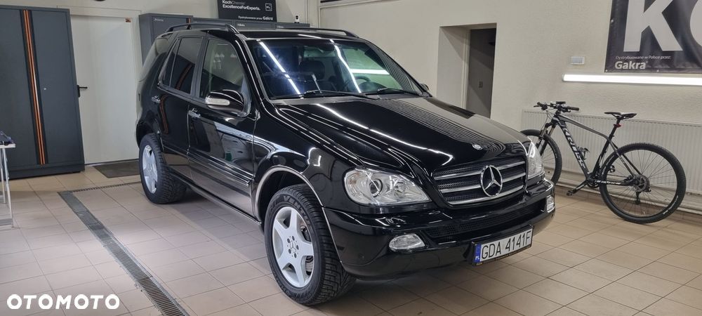 Mercedes-Benz ML - 11