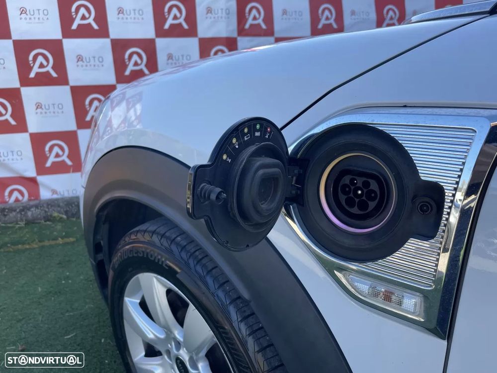 MINI Countryman Cooper SE ALL4 Auto - 8