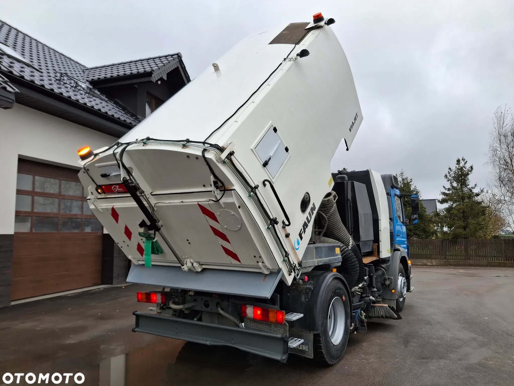 Mercedes-Benz Axor 1829 Zamiatarka FAUN Viajet 2010r EUnited PM10 Karcher Przebieg 76 Tyś KM Euro 5 - 14
