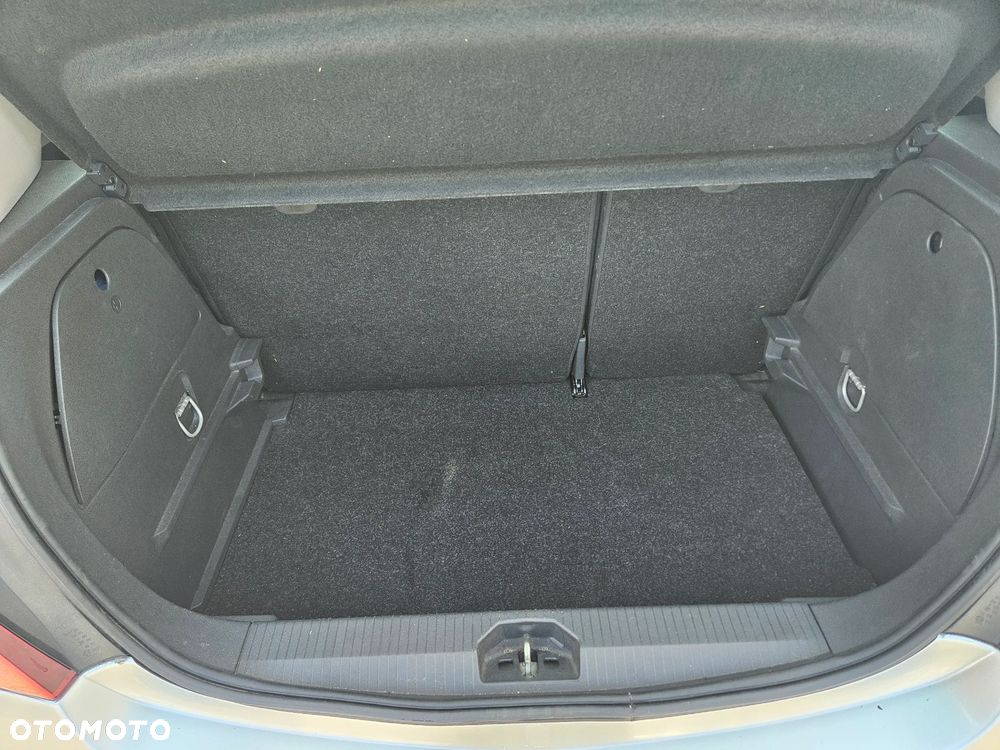 Opel Corsa 1.4 16V Edition 111 Jahre - 10